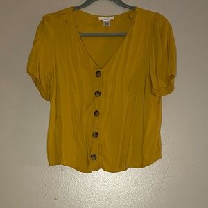 Urban Romantics Botton Down Crop Top